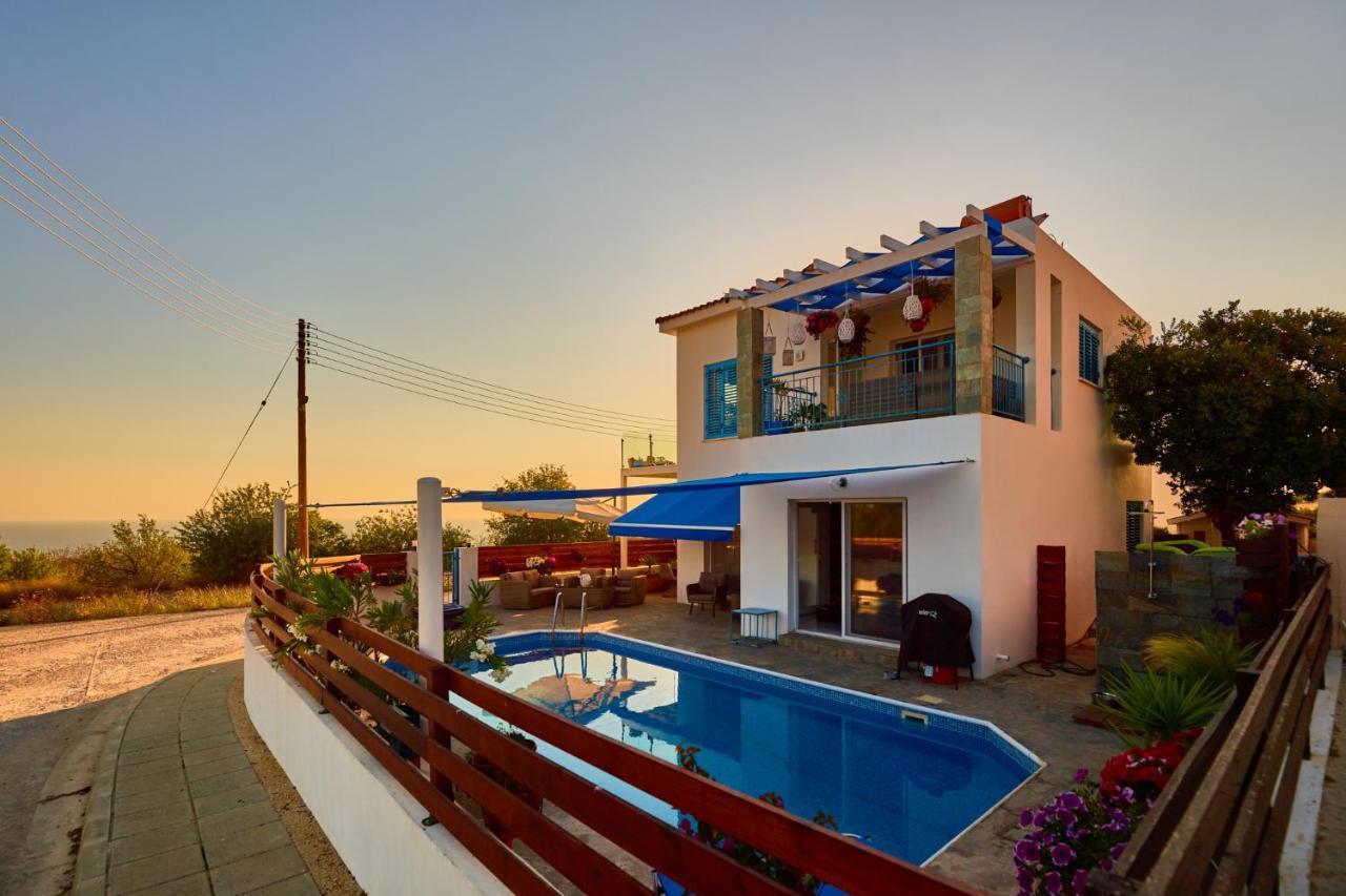 Villanelle Bed & Breakfast Welcomes Dog Lovers Only Tala Luaran gambar