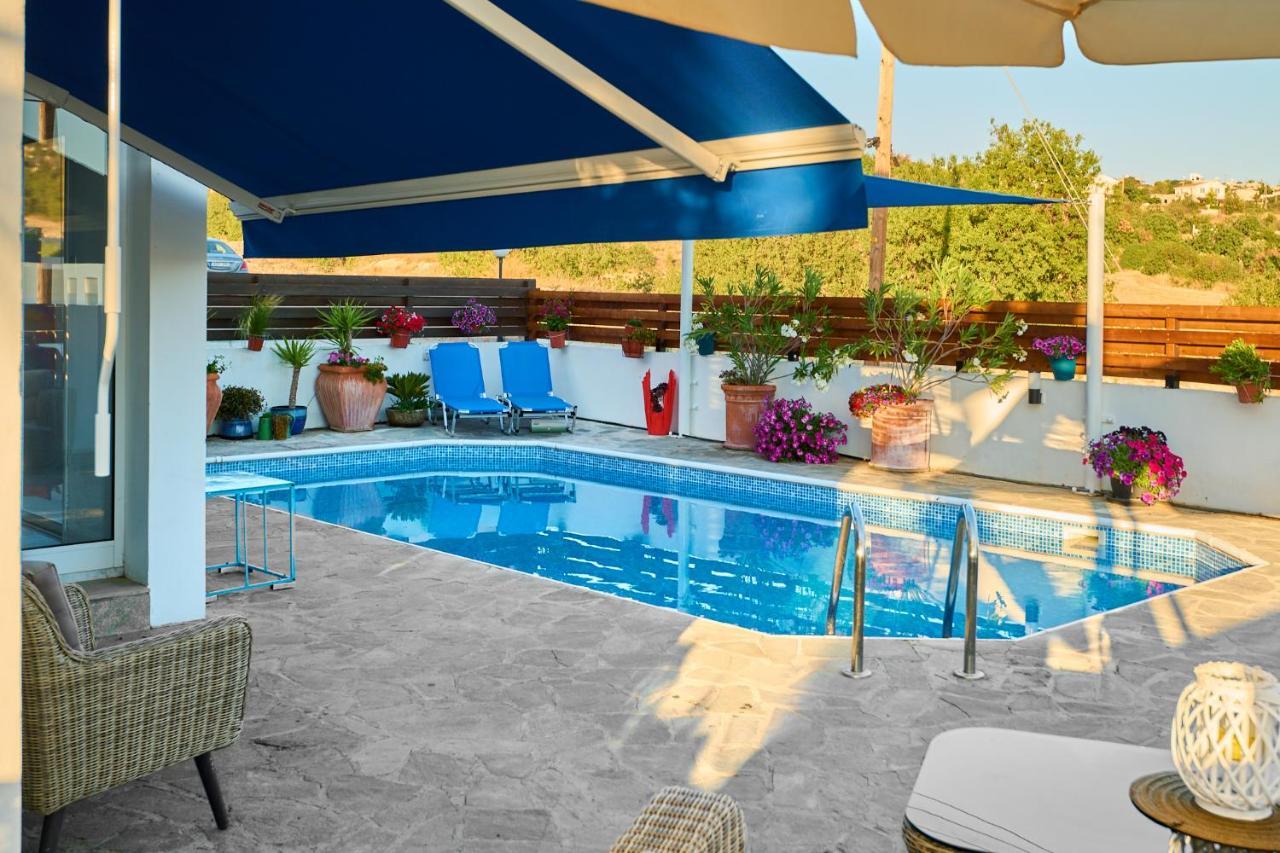Villanelle Bed & Breakfast Welcomes Dog Lovers Only Tala Luaran gambar